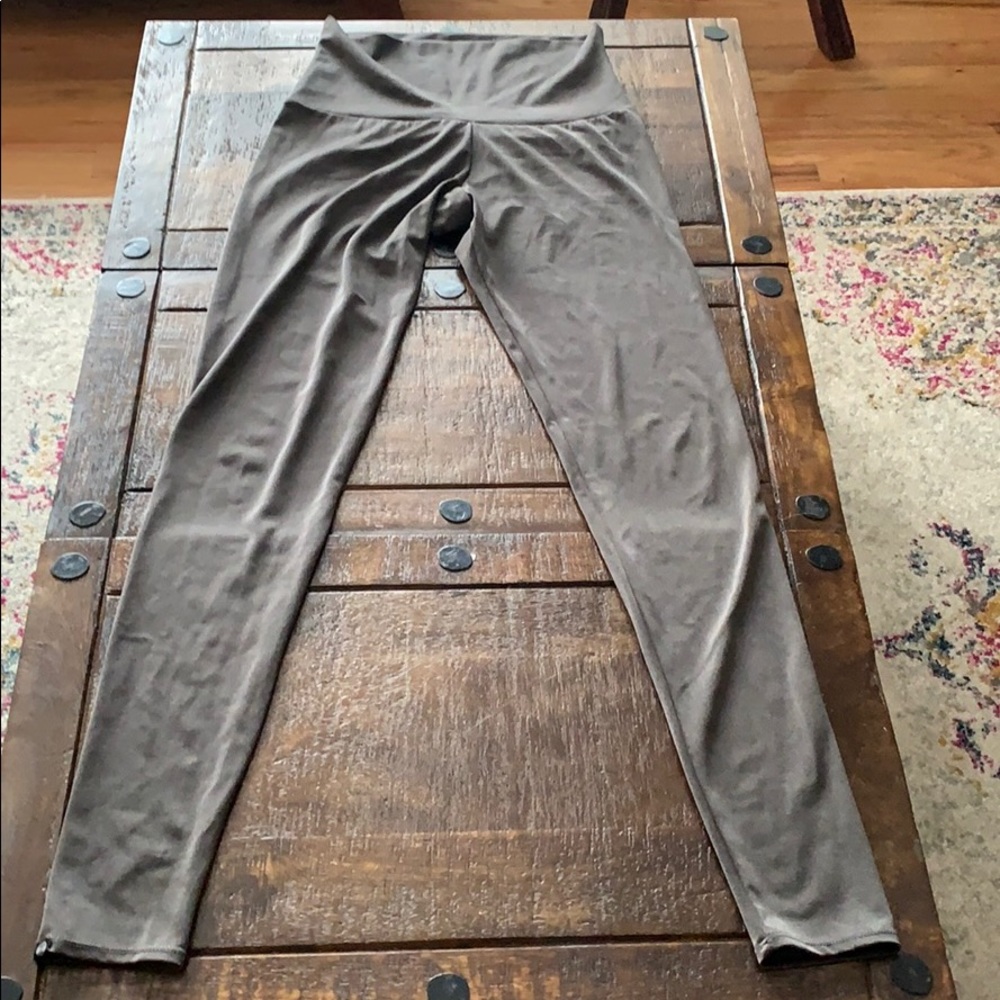 Onzie high waist legging